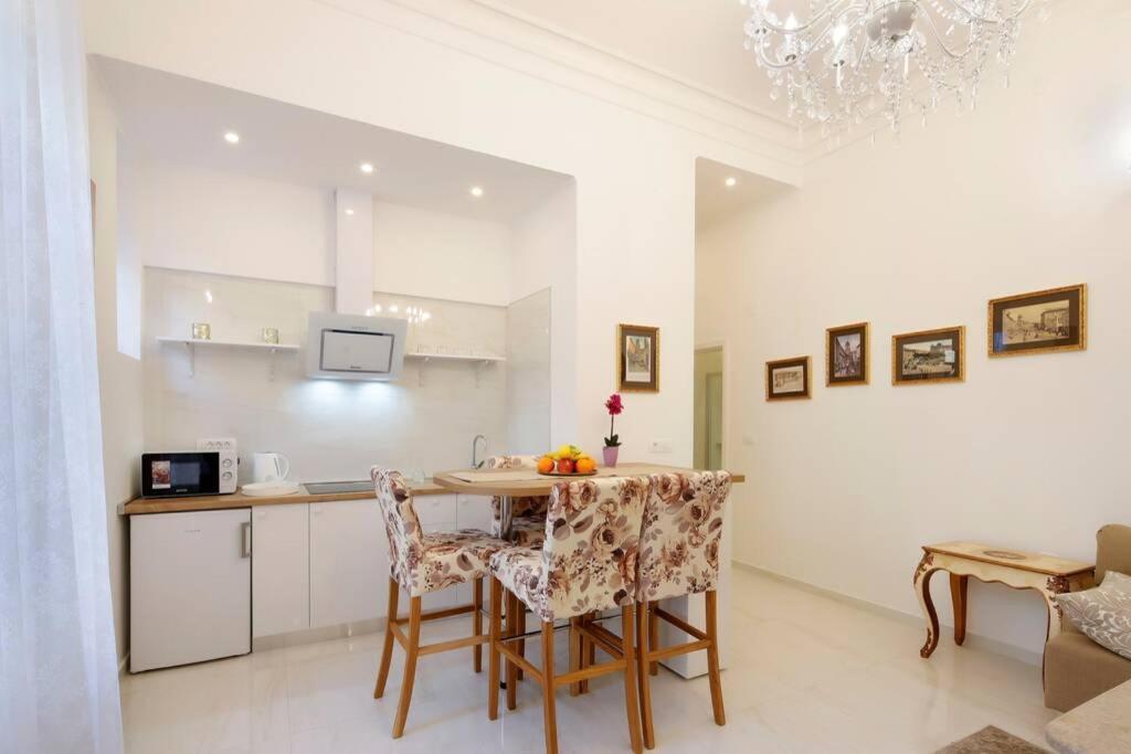 Chrystal Apps Integral Apartment Rijeka Exterior foto