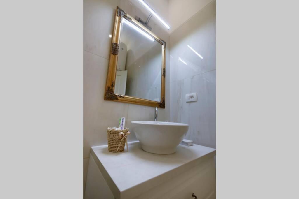 Chrystal Apps Integral Apartment Rijeka Exterior foto
