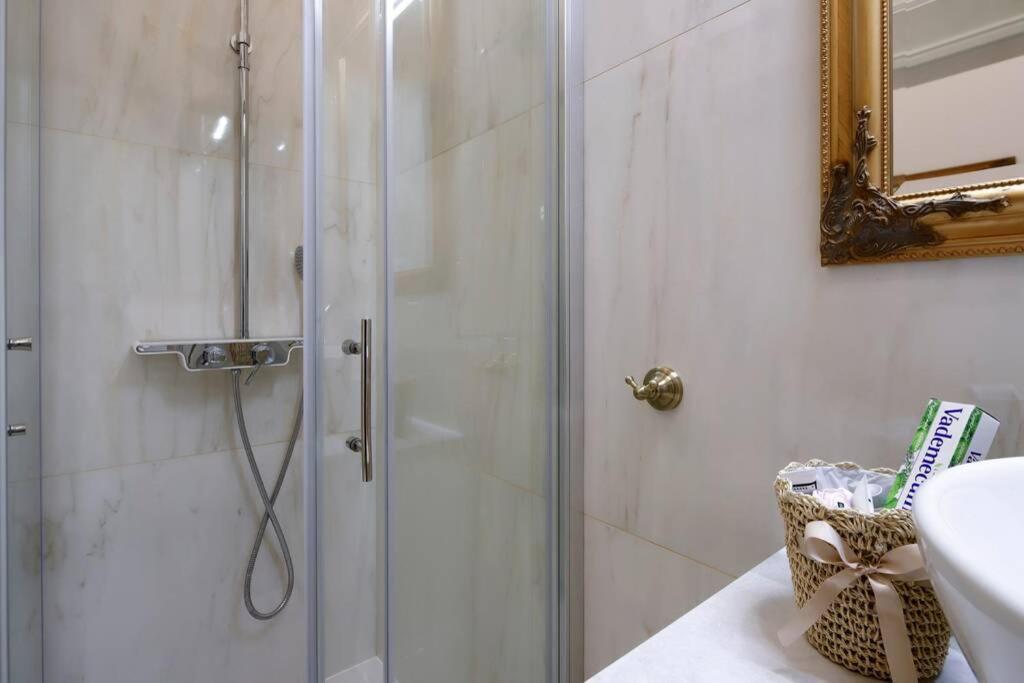 Chrystal Apps Integral Apartment Rijeka Exterior foto