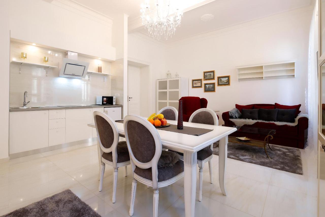 Chrystal Apps Integral Apartment Rijeka Exterior foto